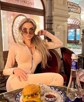 Проститутка Агнесса